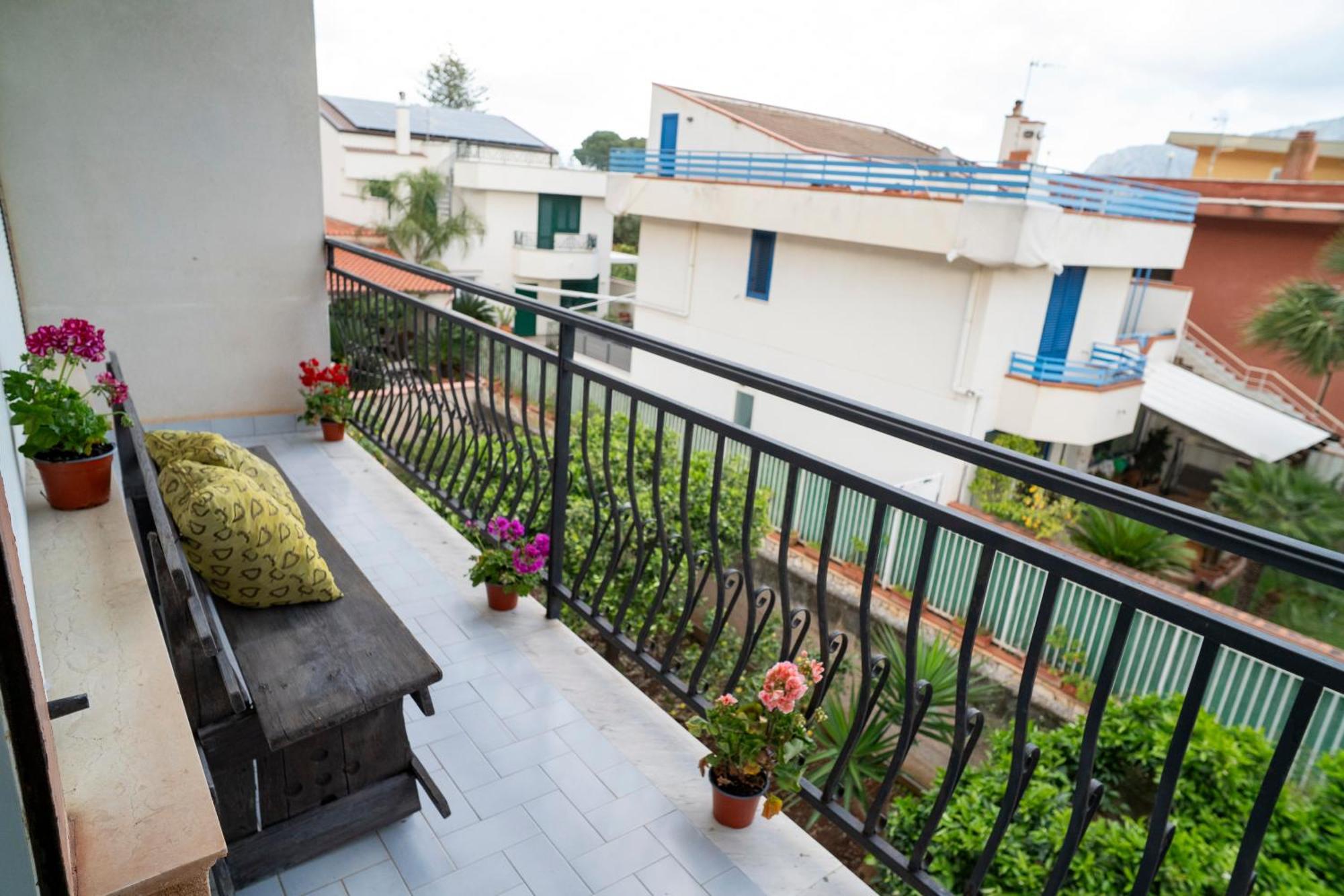 A Casa Di Mara Apartment Mondello Exterior photo